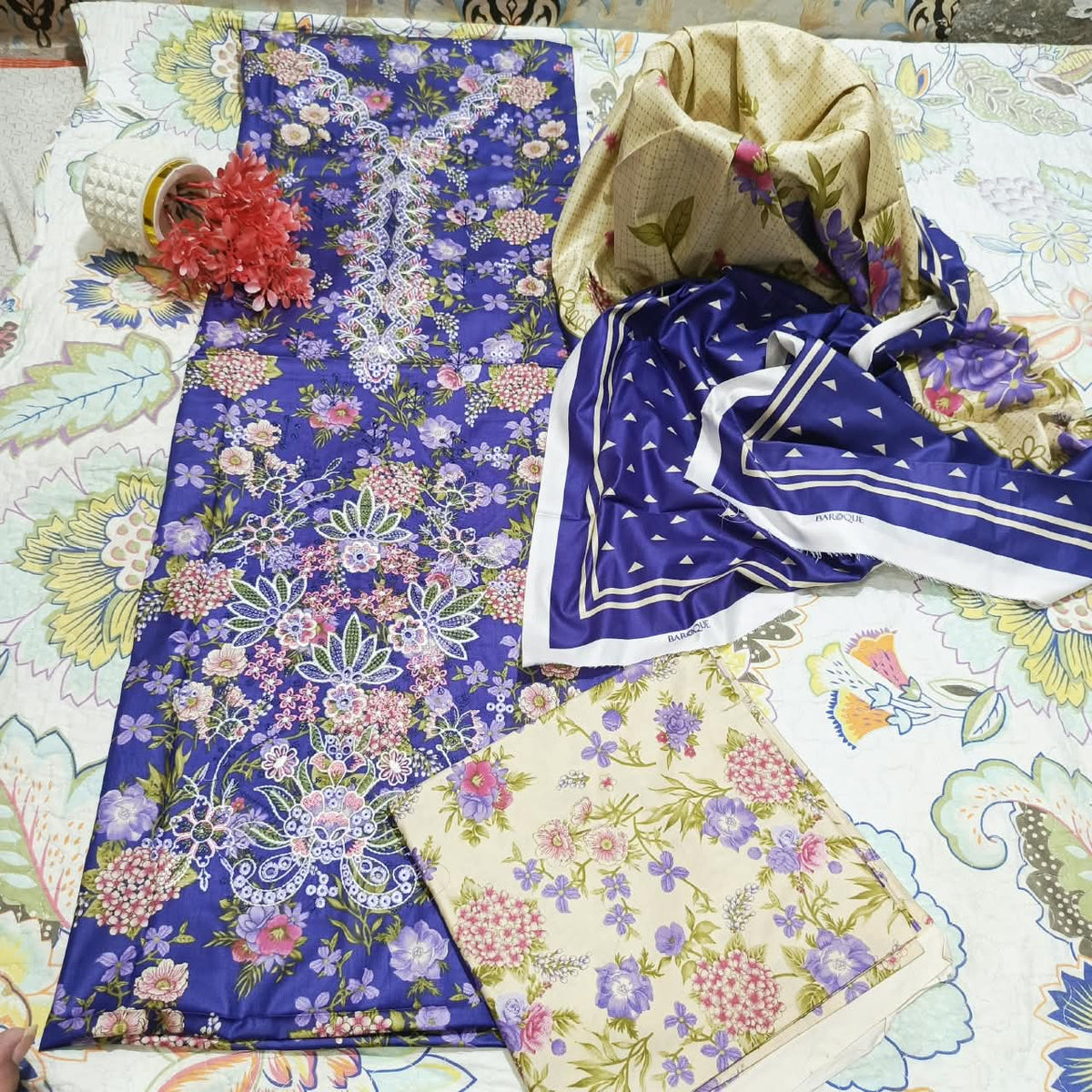 Baroque Premium Linen Chikankari Embroidered 3 Piece Unstitched Suit