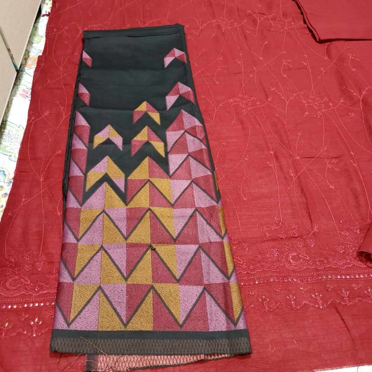 Motifs Premium Khaddar 4 PC Embroidered Unstitched Suit