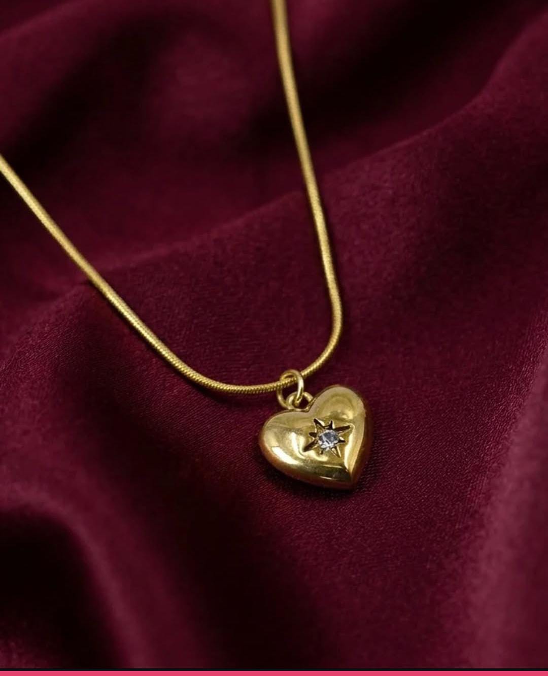 Stainless Steel Gold Heart Pendant Necklace with Crystal