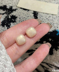 Elegant Pearl Stud Earrings – Classic Everyday Earrings