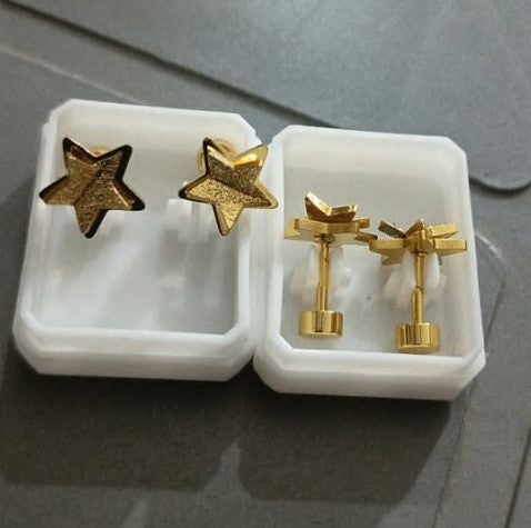 Double Layered Star-Shaped Golden Ear Studs
